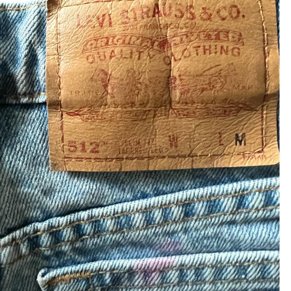 Vintage Levi’s cutoff lipstick bullet shorts - Picture 6 of 12